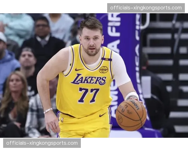 湖人东契奇伤停迫使阵容重组 詹姆斯或需承担更多领防任务