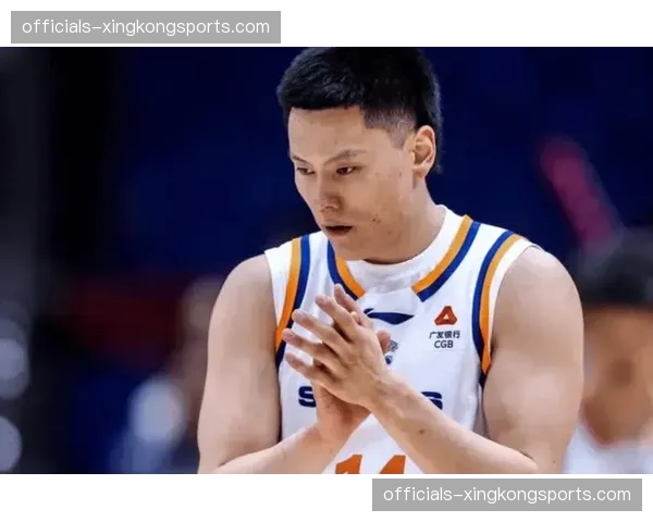 李弘权23分6篮板4助攻2抢断，上海锋线全能表现支撑战绩